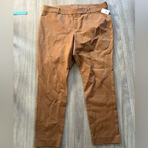 Old Navy 18 petite Tan brown high rise pixie smooth pocket chinos work pant NWT